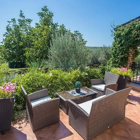 Holiday home Casa Lukas