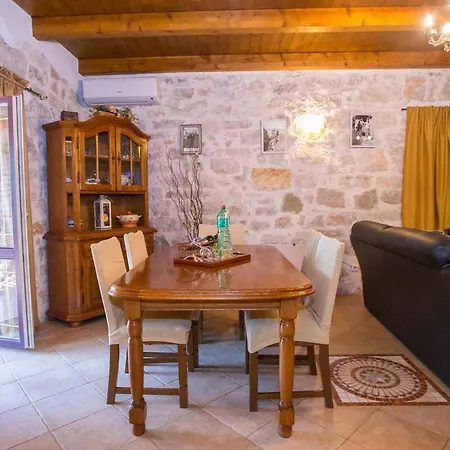 Casa Lukas