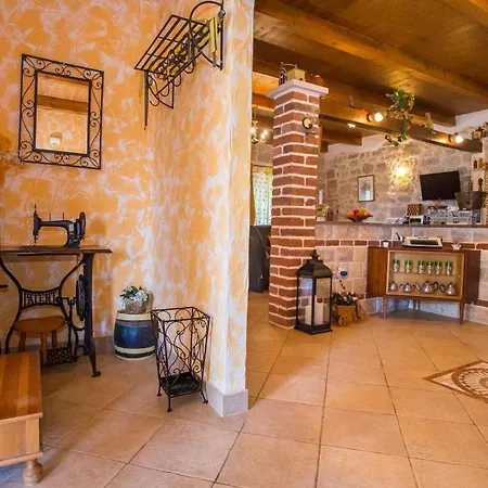 Holiday home Casa Lukas Porec